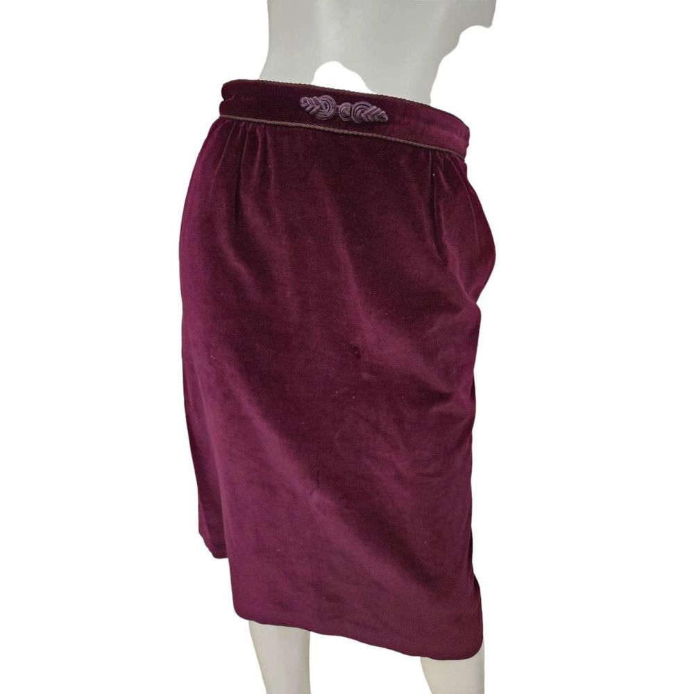 Vintage Maroon Velvet Skirt size 11